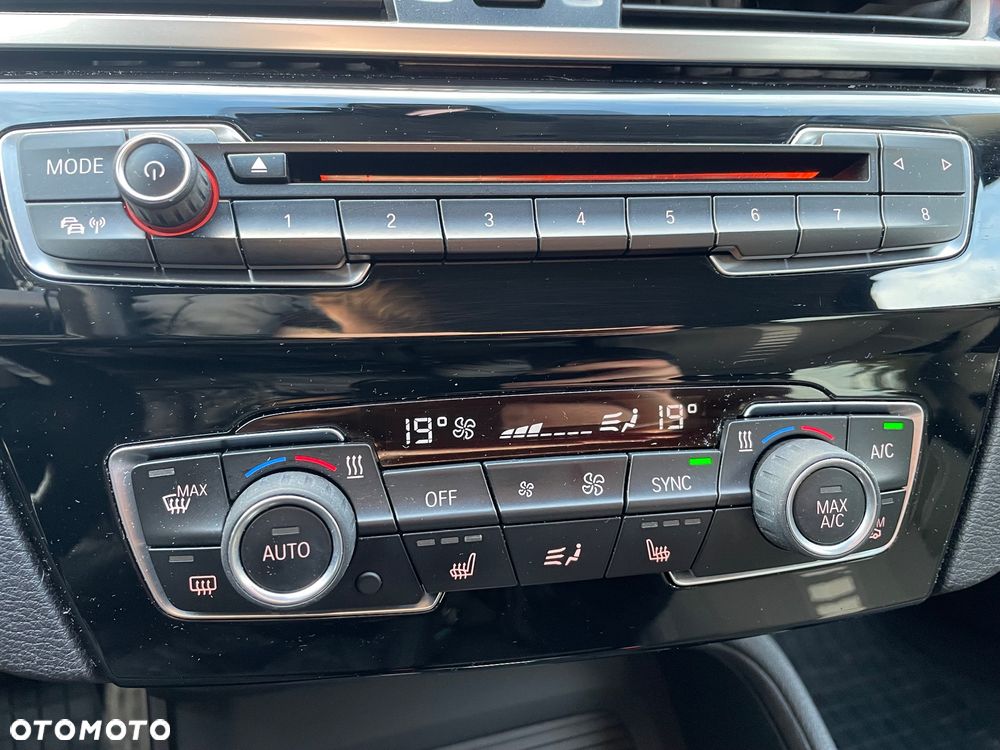 BMW X1 sDrive18i GPF xLine - 27