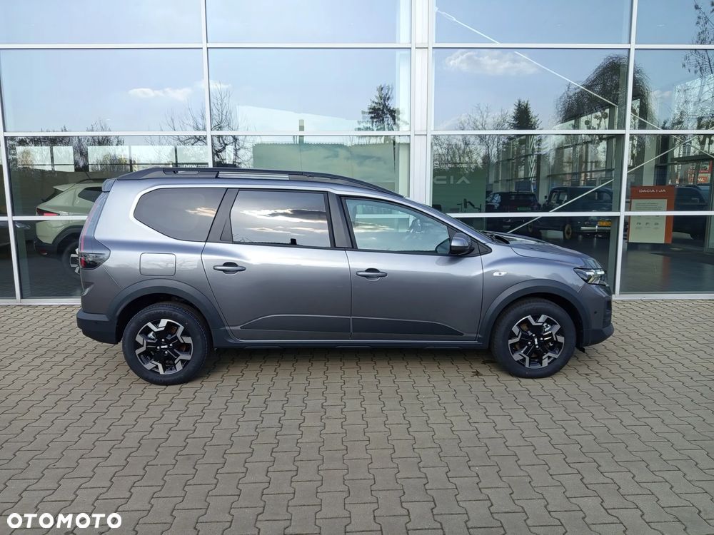 Dacia Jogger 1.8 Full Hybrid 155 Journey MMT - 23