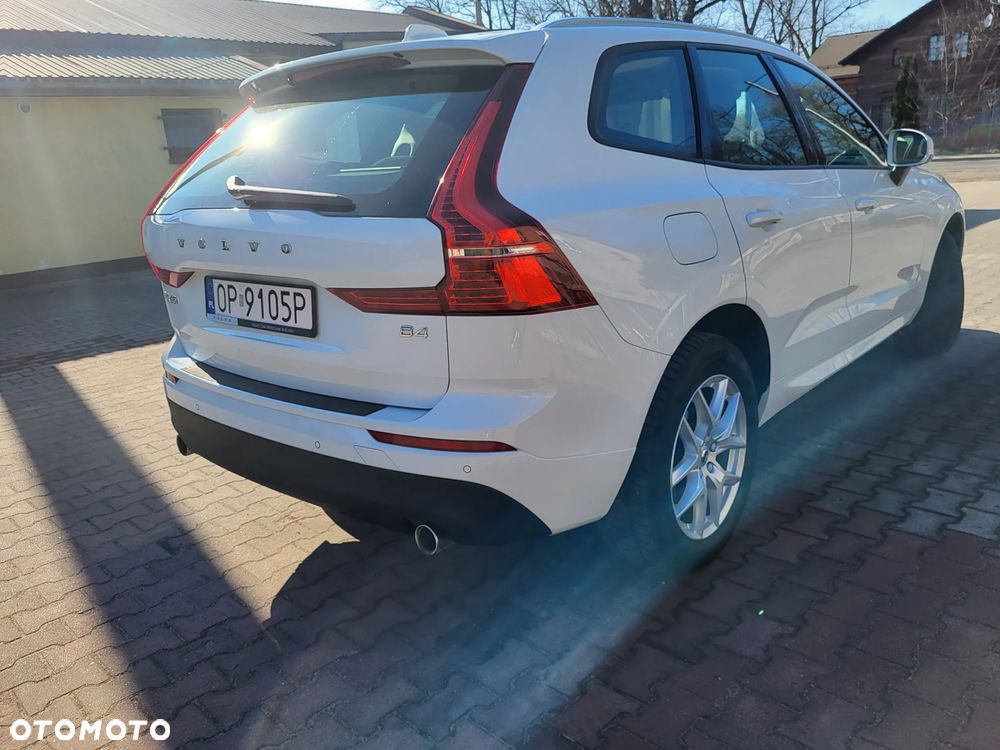 Volvo XC 60 T4 Momentum - 18