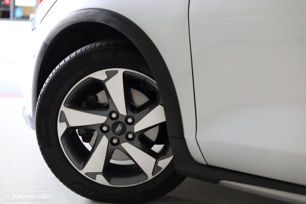 Ford Focus 1.0 EcoBoost Active - 23