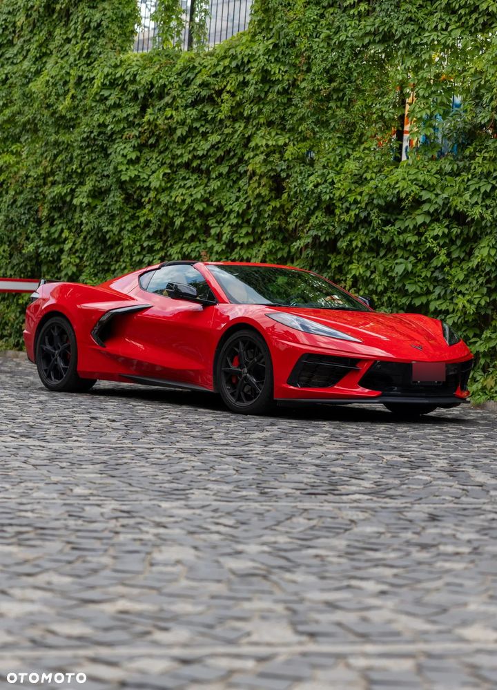 Chevrolet Corvette - 3