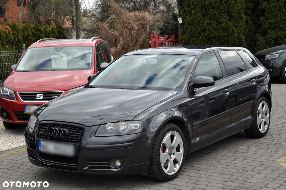 Audi A3 Sportback 2.0 TFSI (DSG) S tronic Ambition - 4