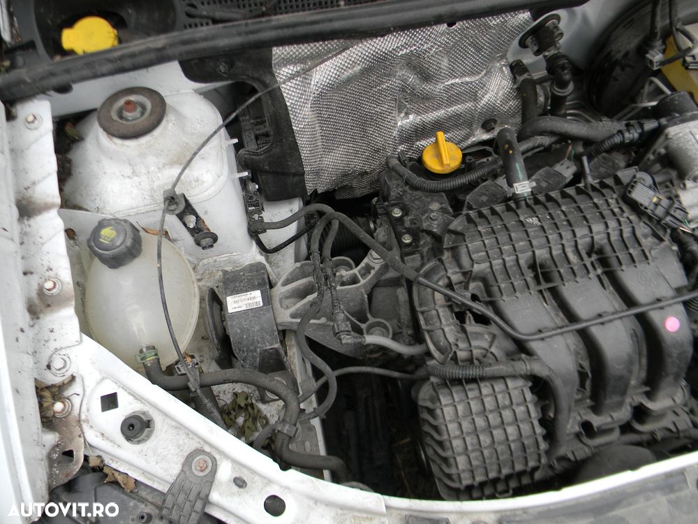 Dezmembrari  Dacia LOGAN 2  2012  > 0000 1.0 SCe 70 Benzina - 10