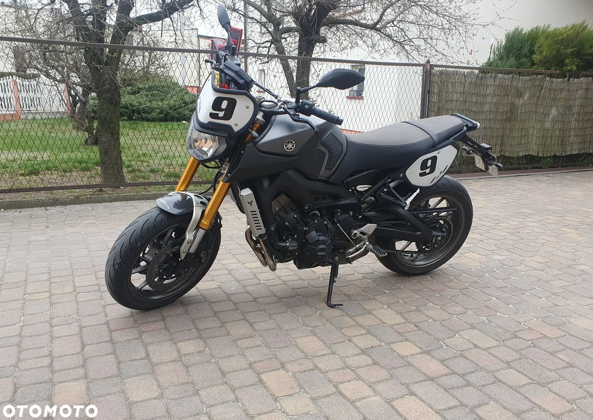Yamaha MT - 1