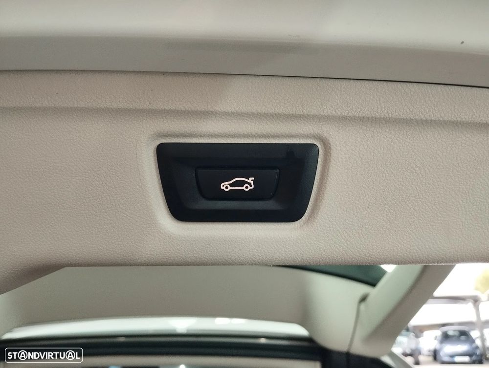 BMW 318 d Corporate Edition - 11