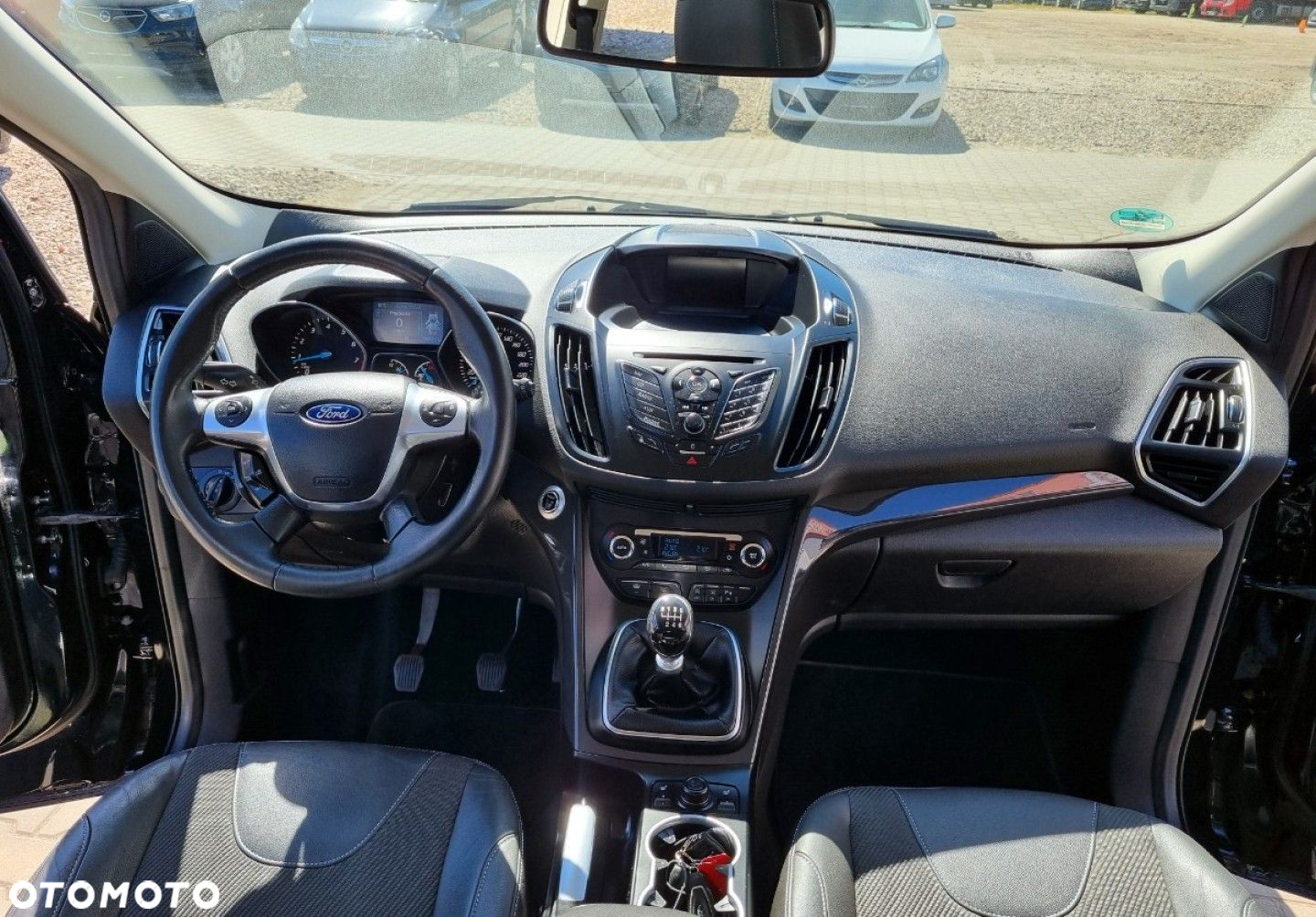 Ford Kuga - 31
