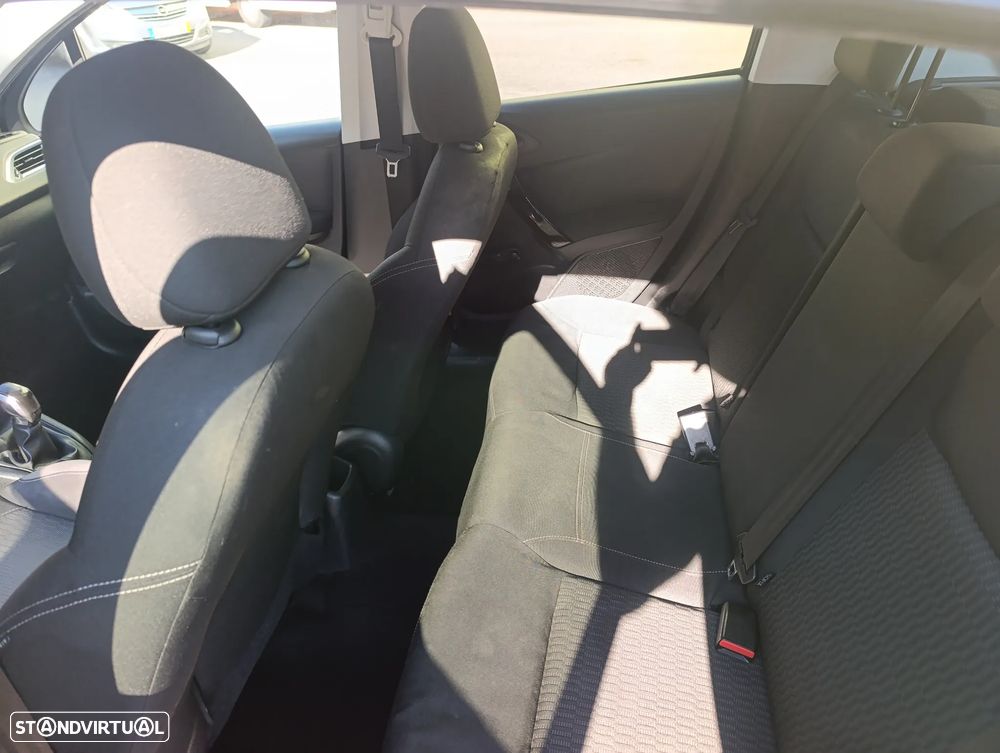 Peugeot 208 PureTech 82 ETG5 Stop & Start Active - 16