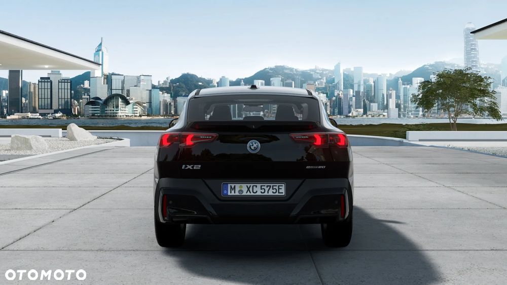 BMW iX2 eDrive20 66.5kWh - 6