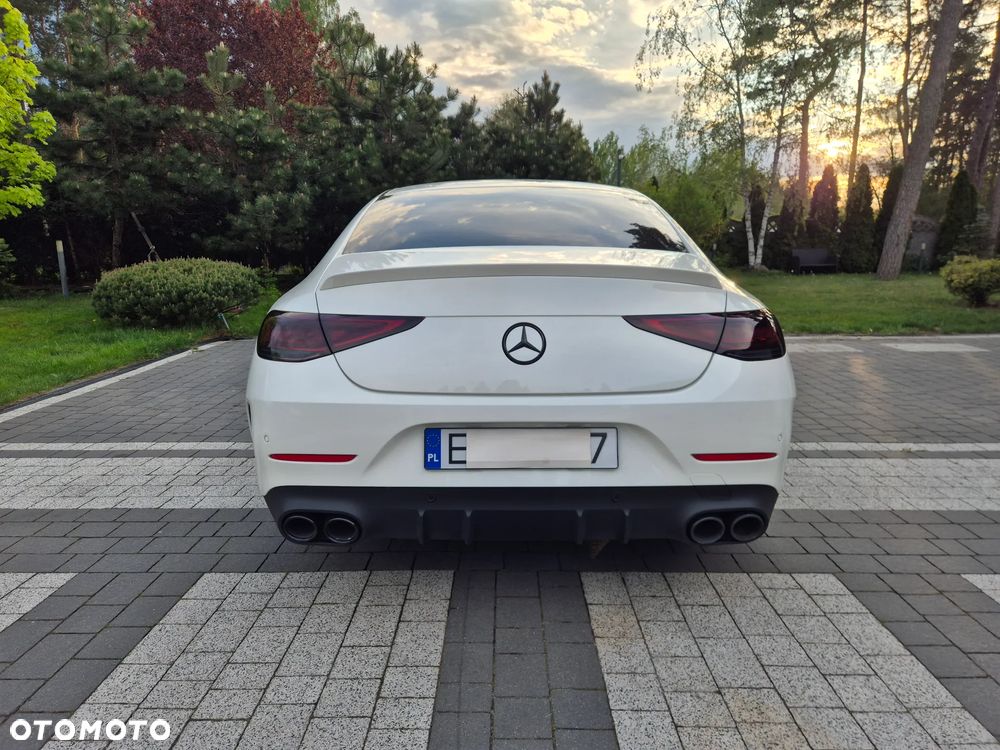 Mercedes-Benz CLS - 10