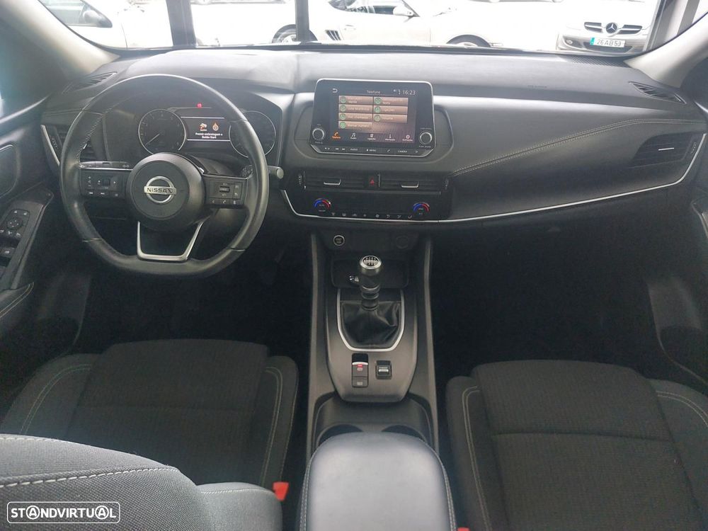 Nissan Qashqai 1.3 DIG-T N-Connecta - 12
