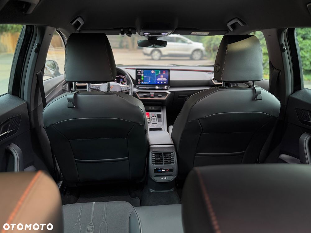 Cupra Formentor 1.5 e-Hybrid DSG - 35