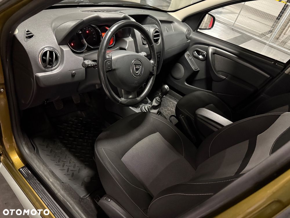 Dacia Duster 1.2 TCe Prestige 4x4 S&S EU6 - 13