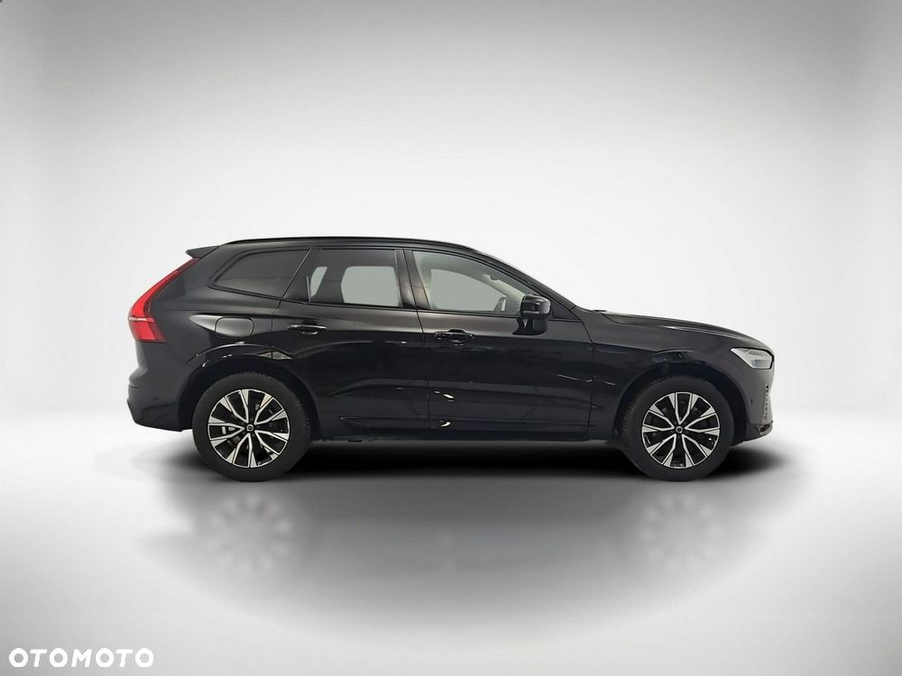 Volvo XC 60 B4 B Plus Dark - 6