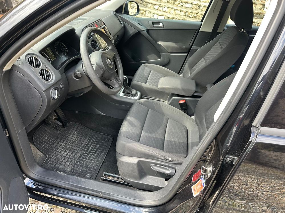 Volkswagen Tiguan 2.0 TDI 4Motion DSG Sport & Style - 8