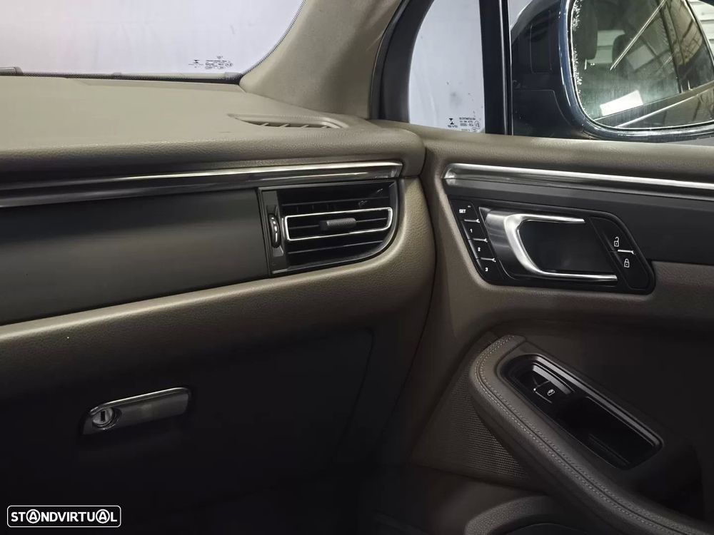 Porsche Macan PDK - 28