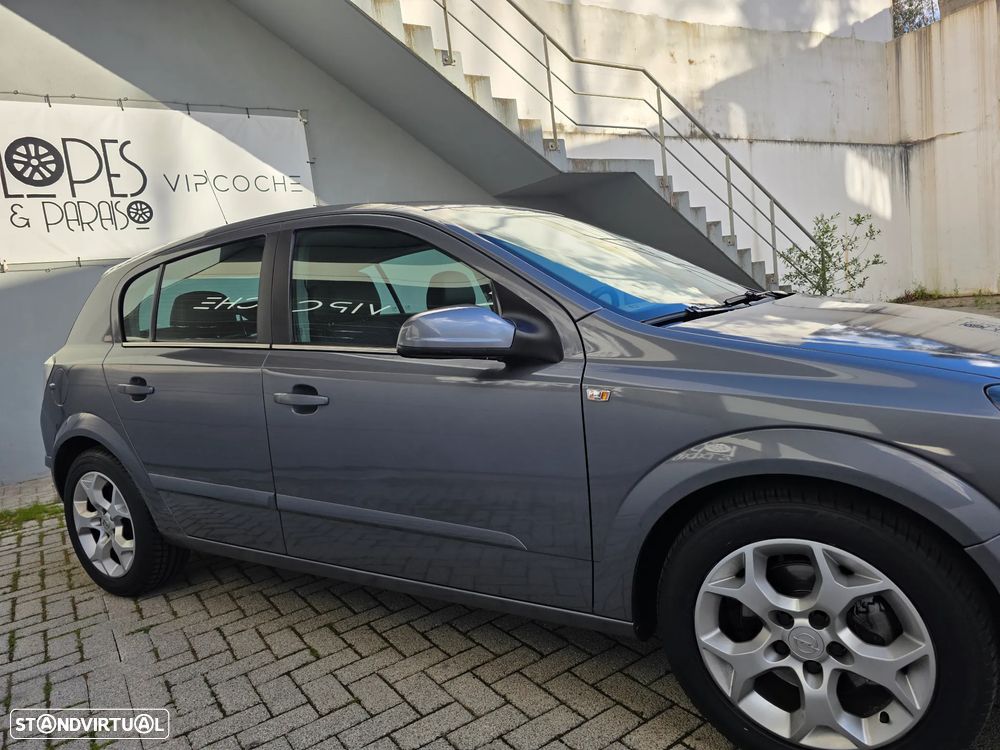 Opel Astra 1.3 CDTI Cosmo - 18