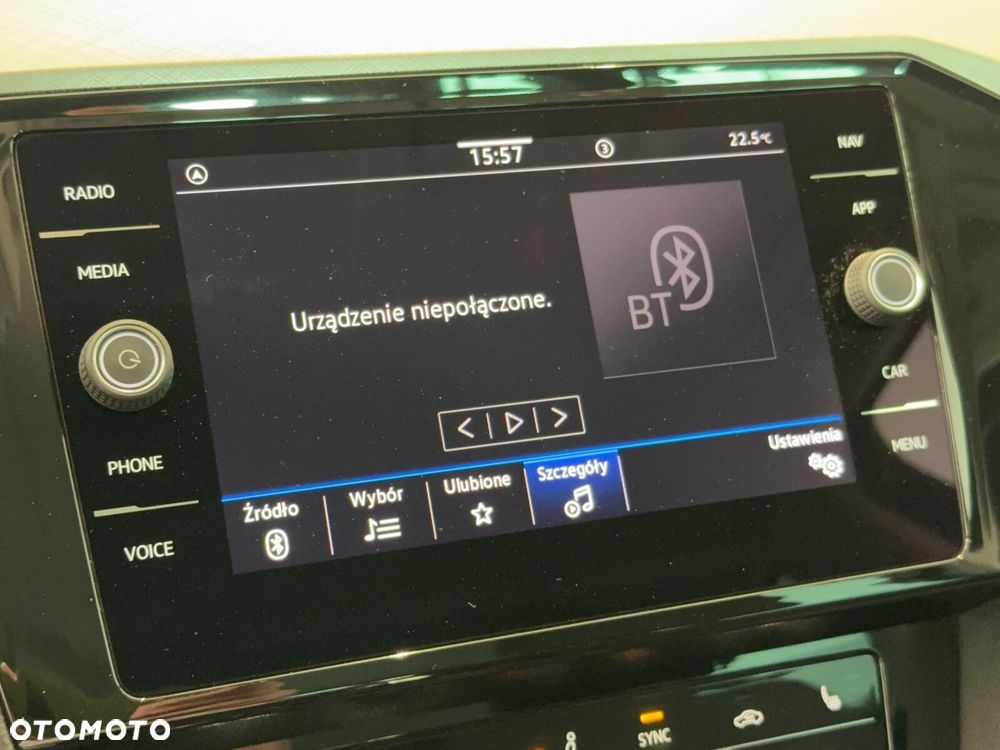 Volkswagen Passat Variant 2.0 TSI Business DSG - 29