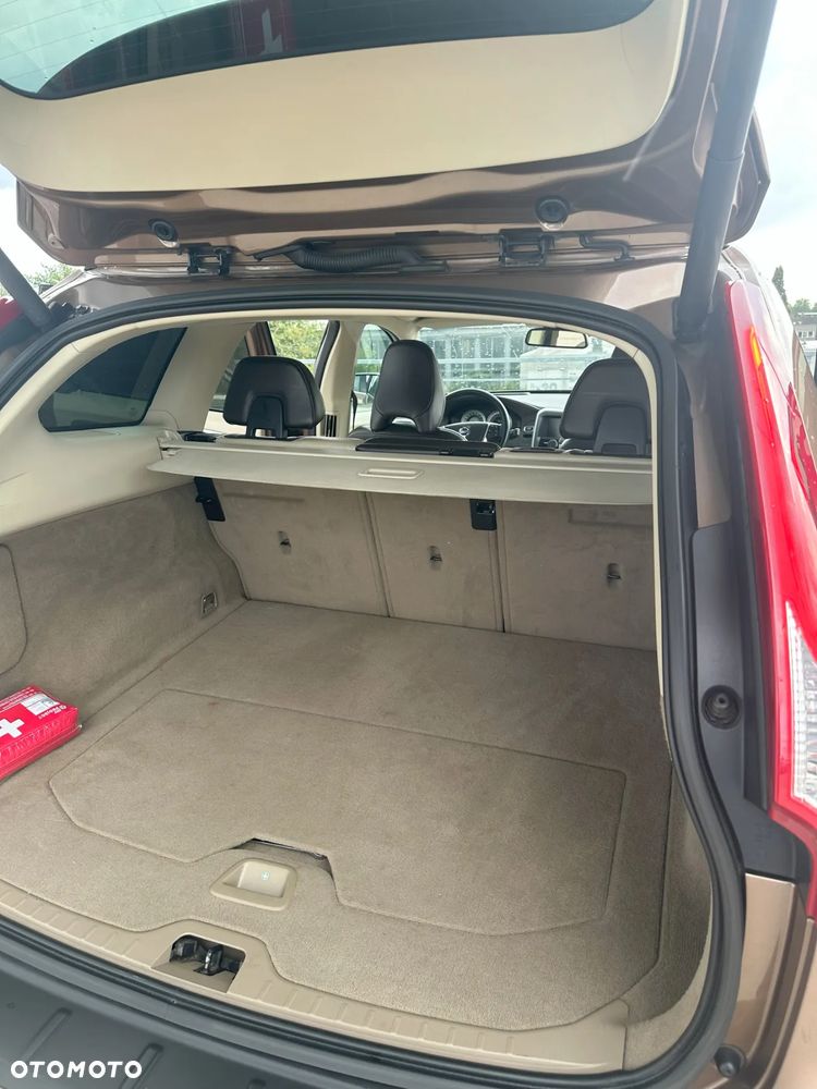 Volvo XC 60 D5 AWD Summum - 30