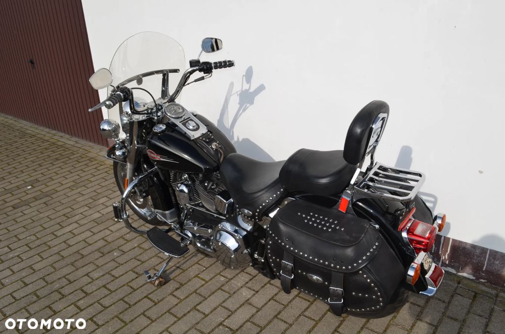 Harley-Davidson Softail Heritage Classic - 34