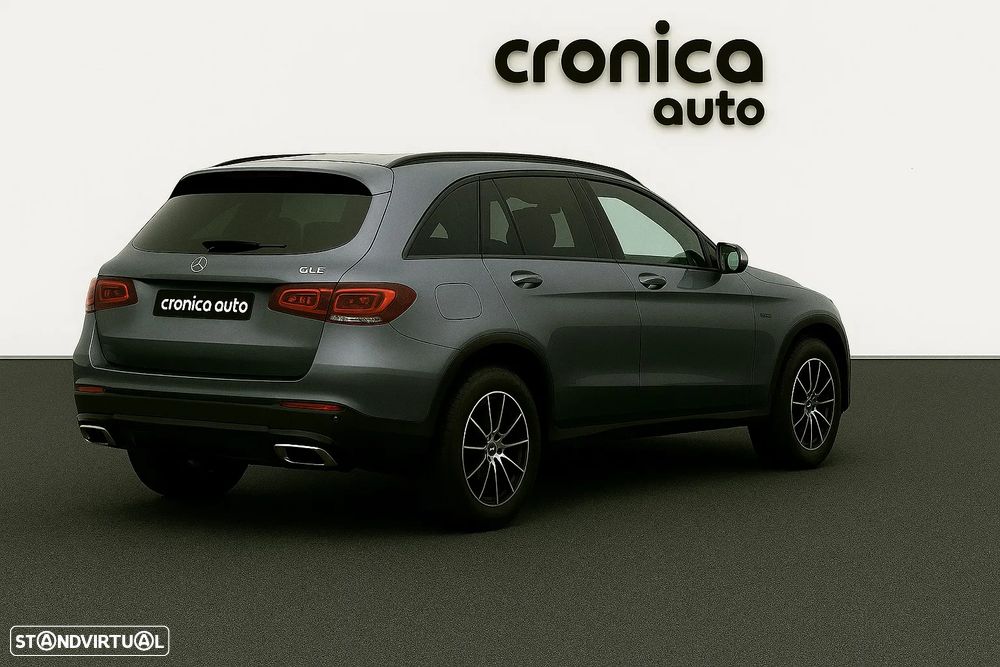 Mercedes-Benz GLC 300 - 4