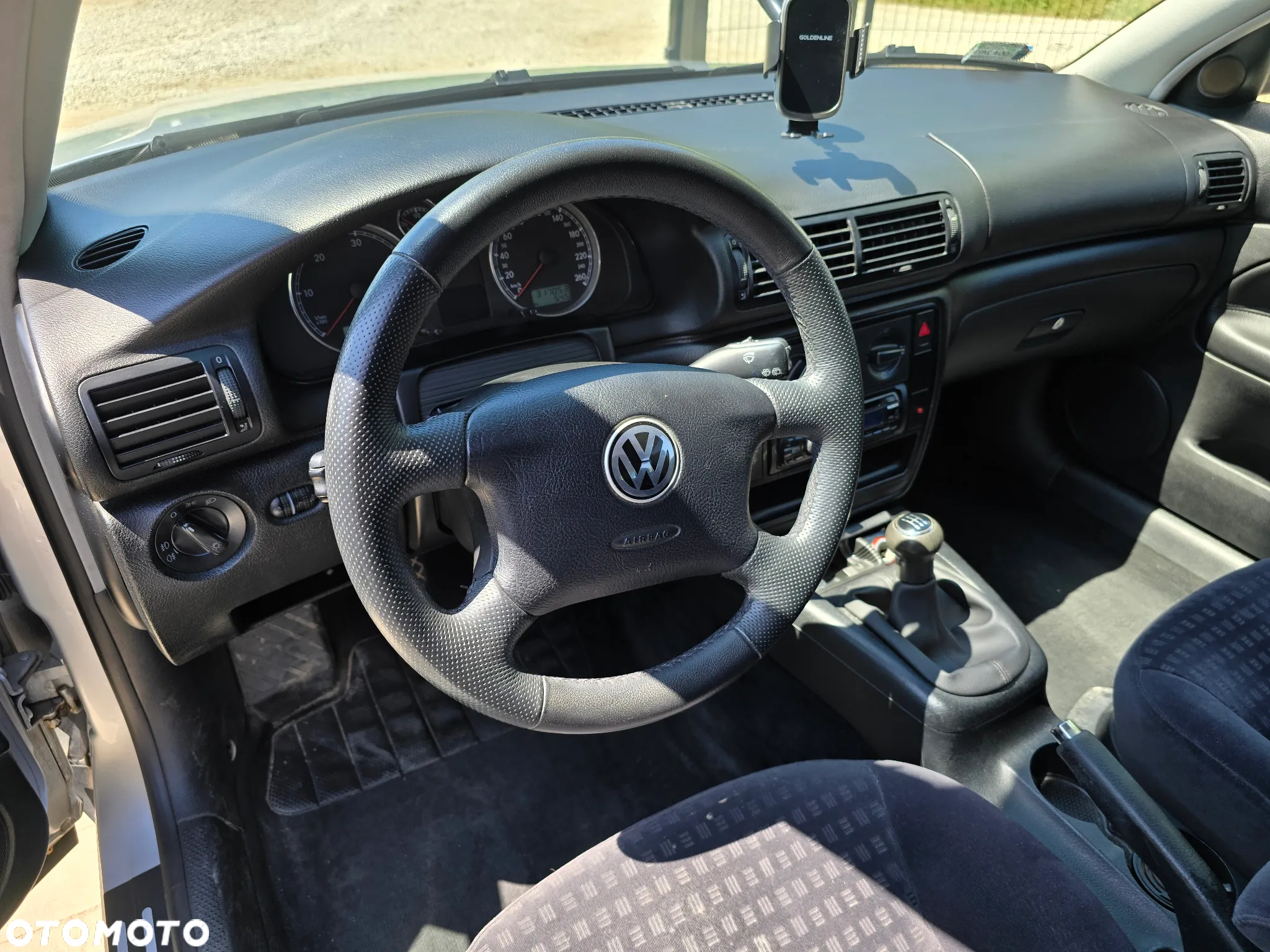 Volkswagen Passat - 7
