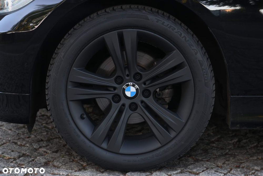 BMW Seria 3 - 10