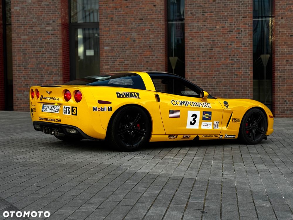 Chevrolet Corvette 6.0 V8 - 12