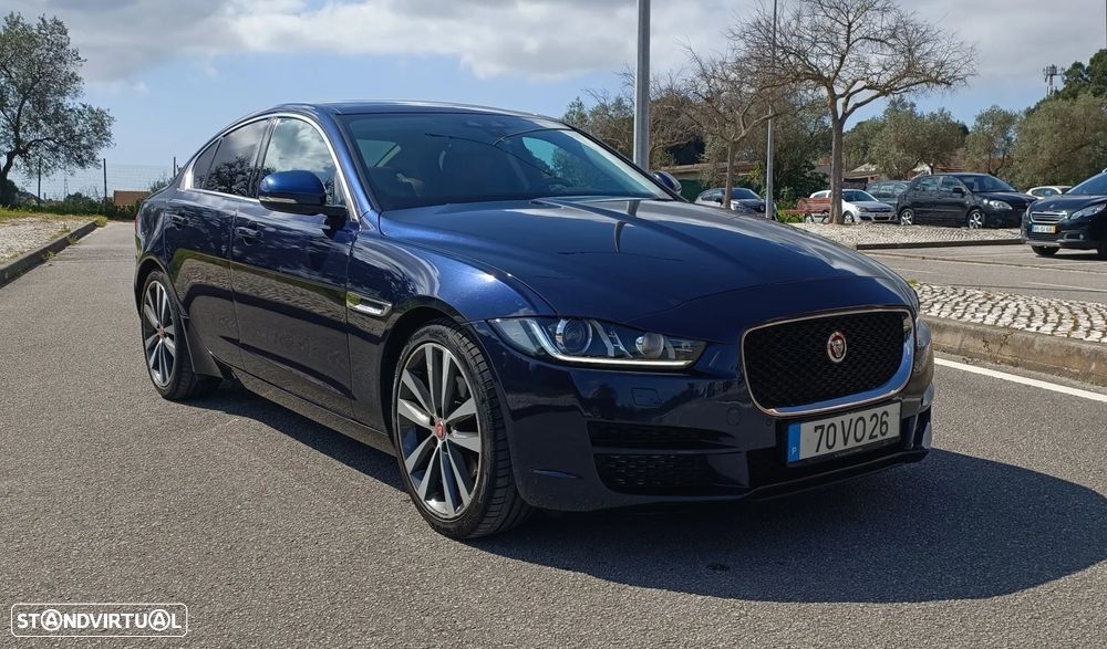 Jaguar XE 20d Aut. Portfolio - 25