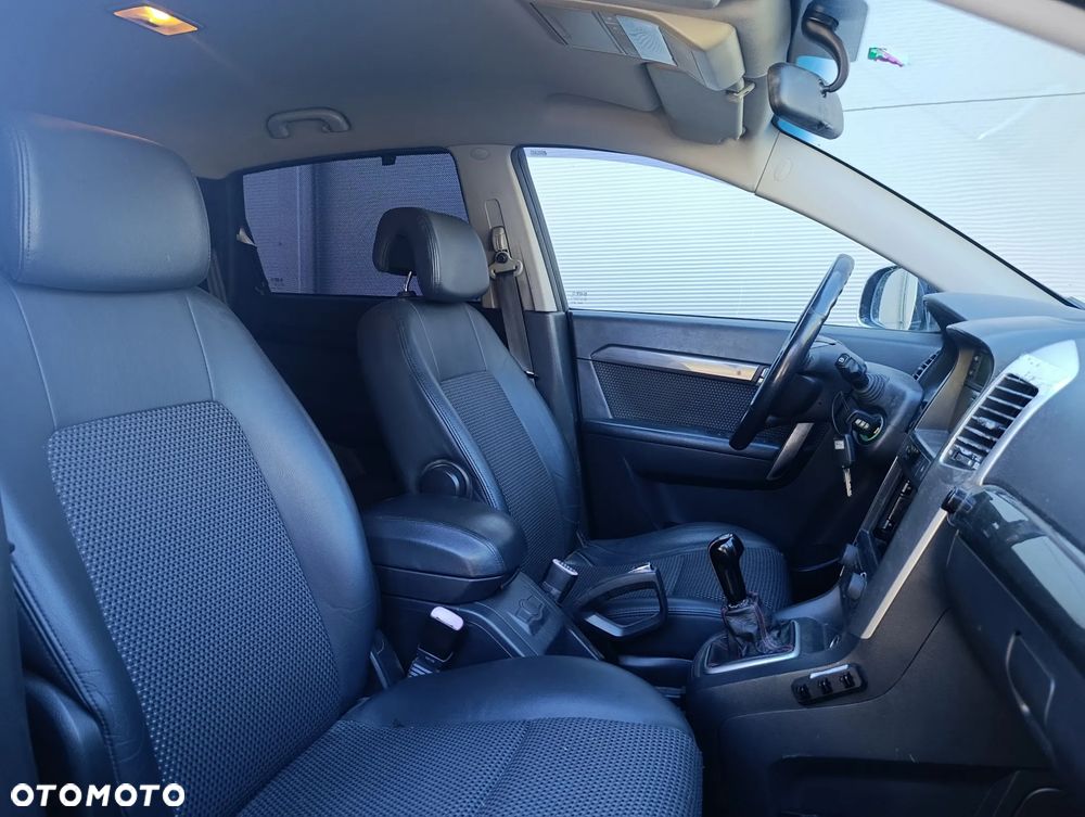 Chevrolet Captiva 2.4 2WD 7 Sitzer LS Family Edition - 15