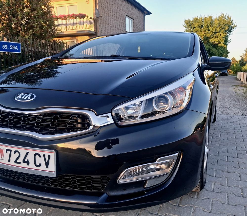 Kia Ceed 1.4 CRDi 90 Vision - 10