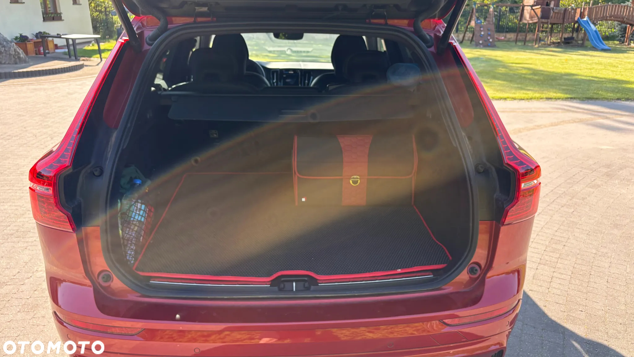 Volvo XC 60 B4 B Plus Dark - 13