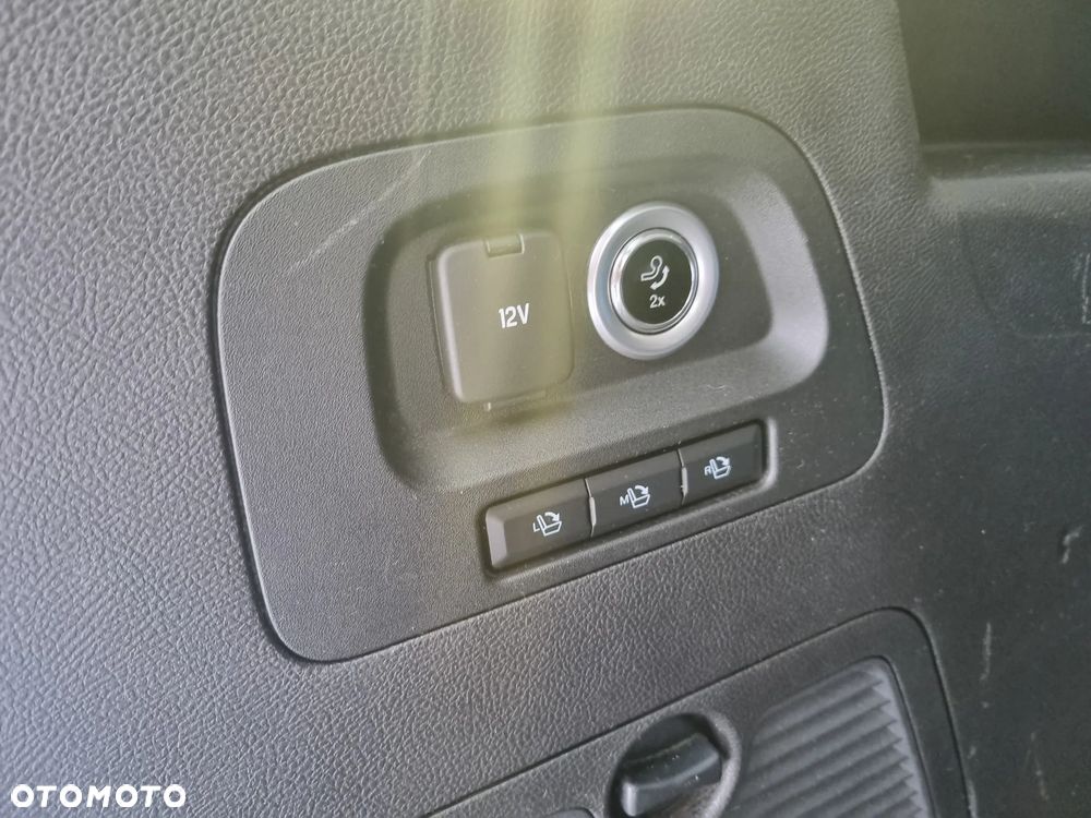 Ford S-Max 2.0 TDCi Bi-Turbo Titanium PowerShift - 19