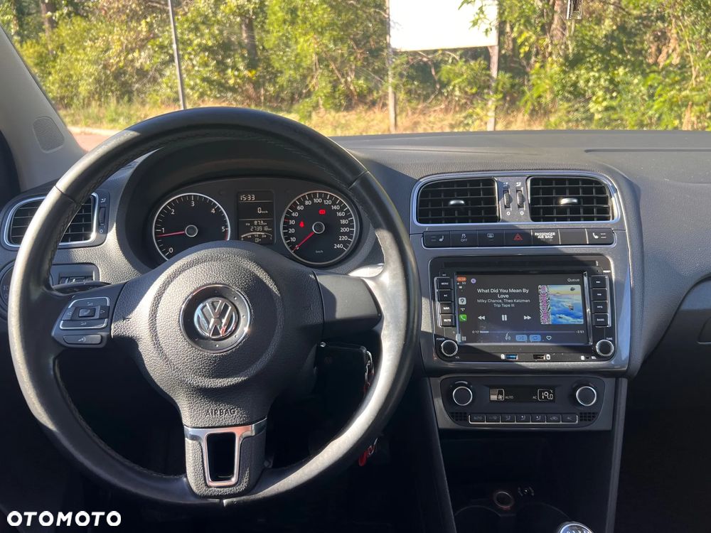 Volkswagen Polo 1.6 TDI Blue Motion Technology Highline - 12
