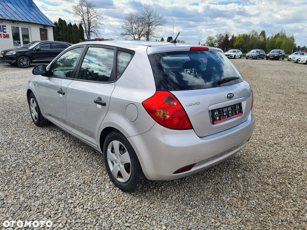 Kia Ceed 1.4 M - 5