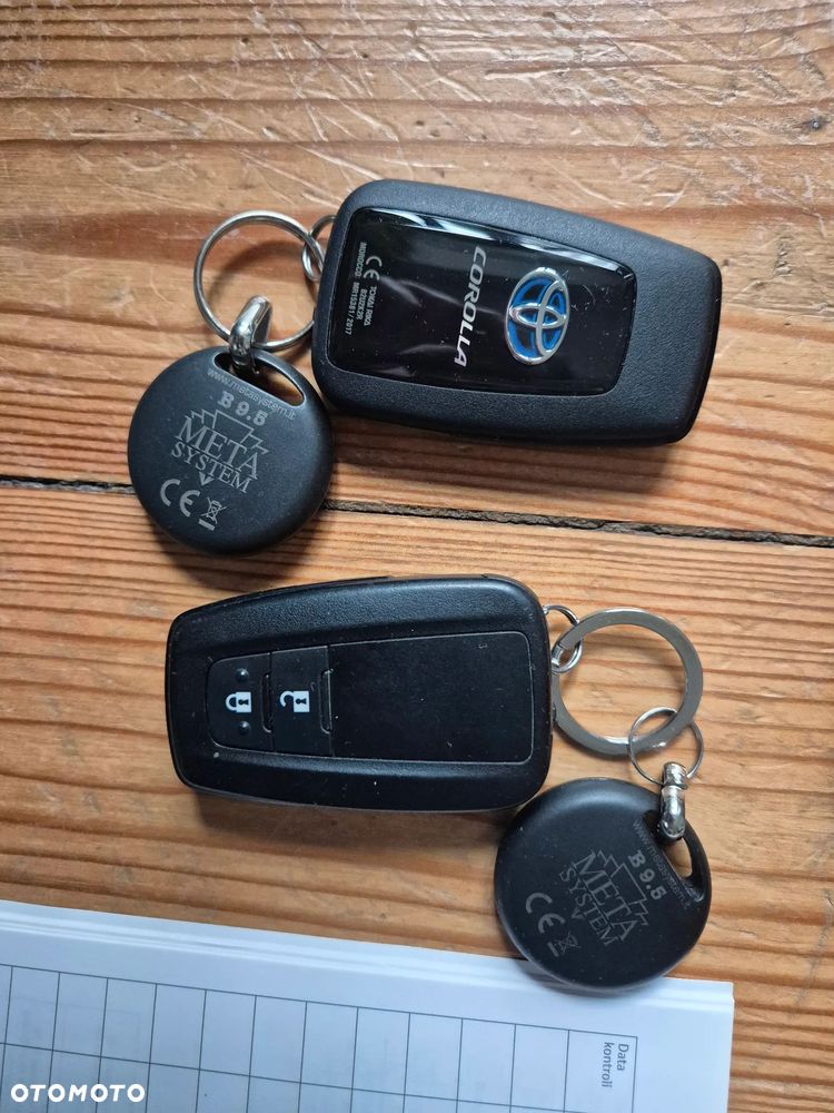 Toyota Corolla 1.8 Hybrid Active - 11
