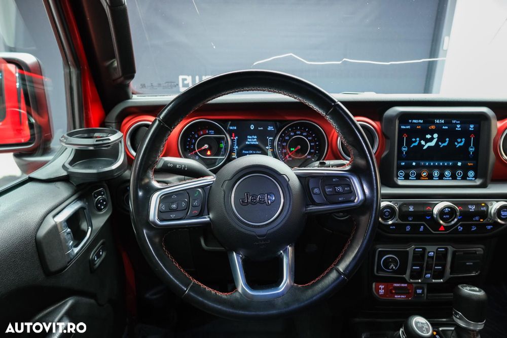 Jeep Wrangler - 18