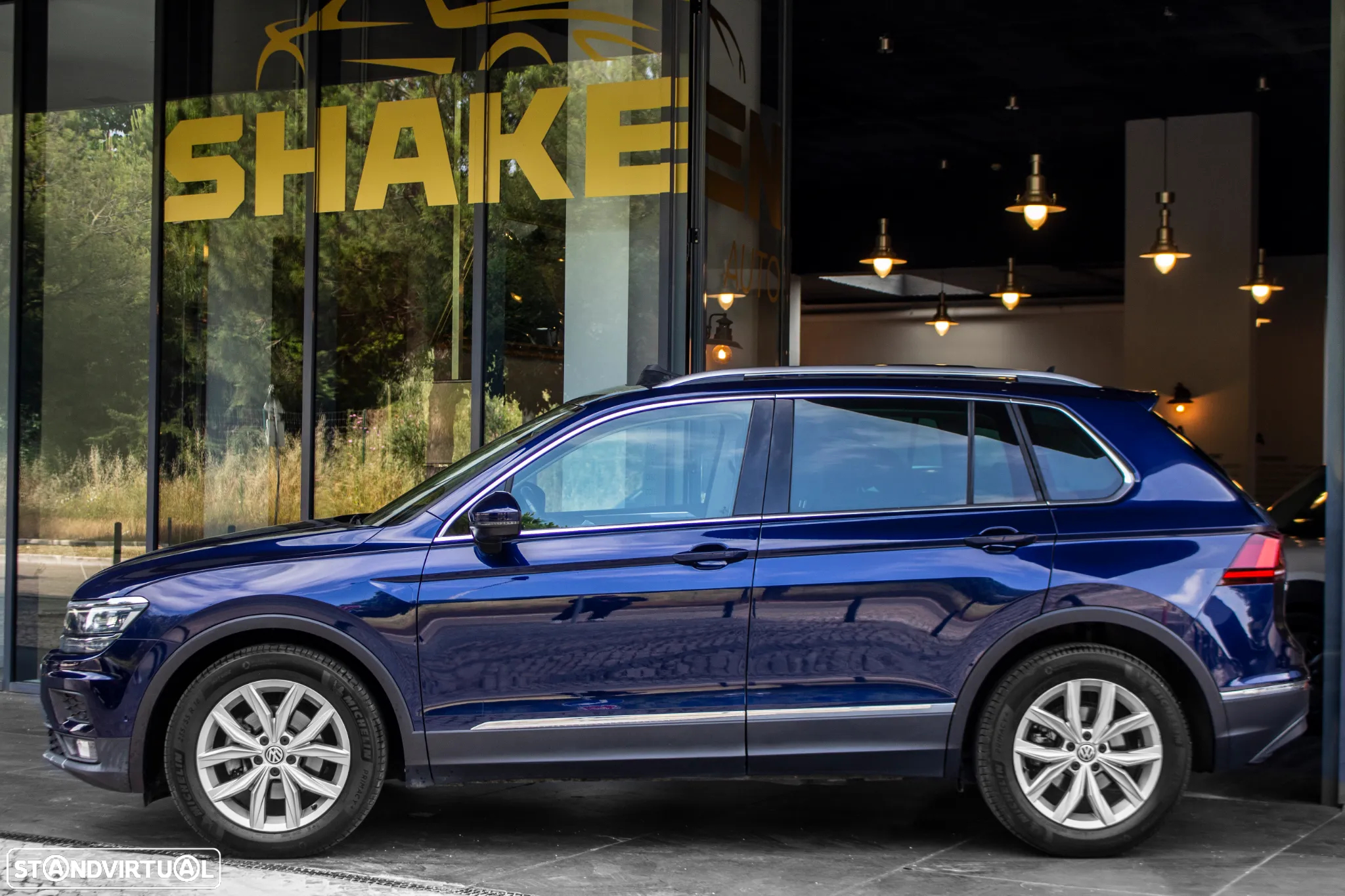 VW Tiguan 2.0 TDI Highline DSG - 2
