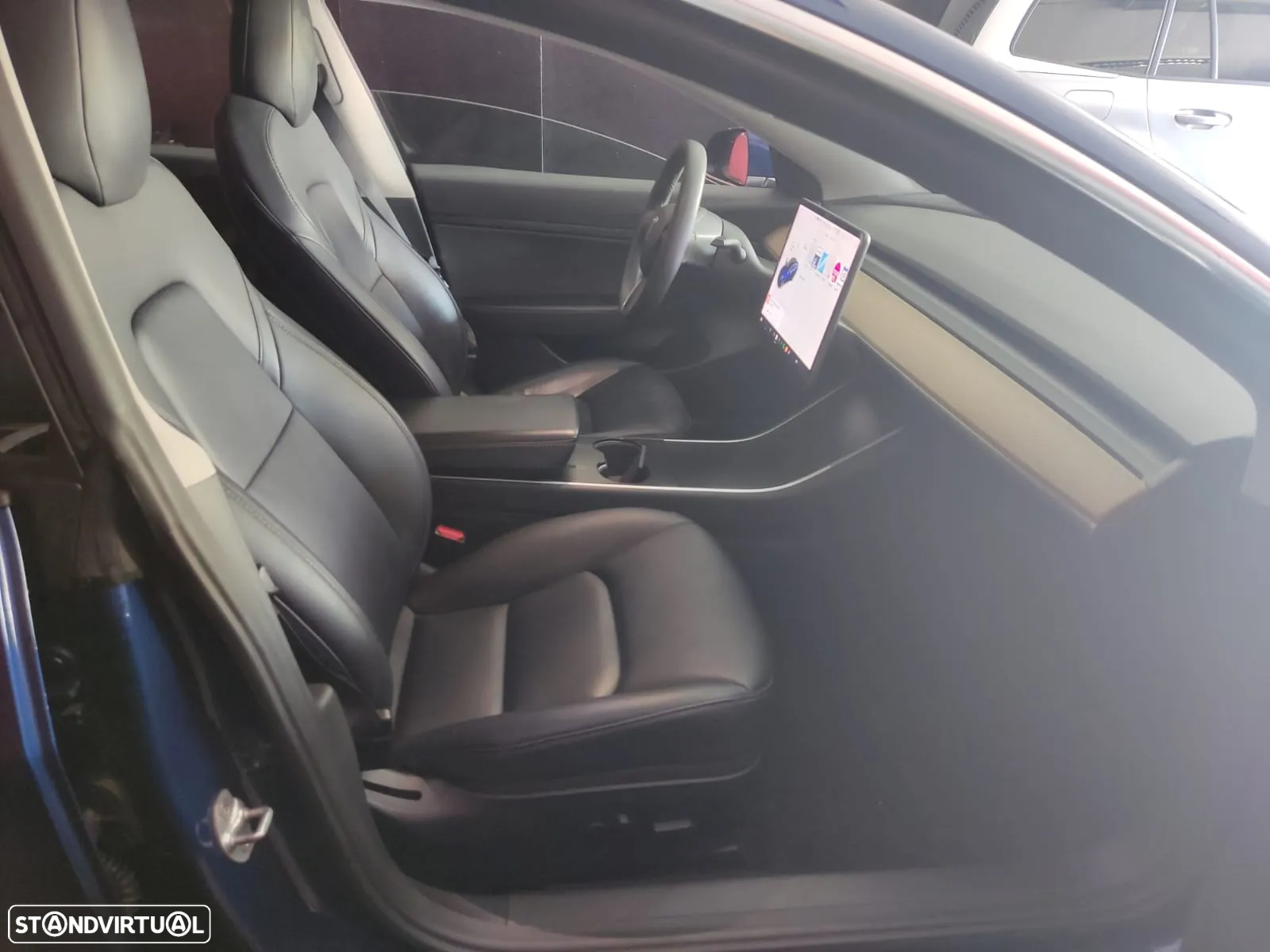 Tesla Model 3 Standard Range Plus RWD - 4