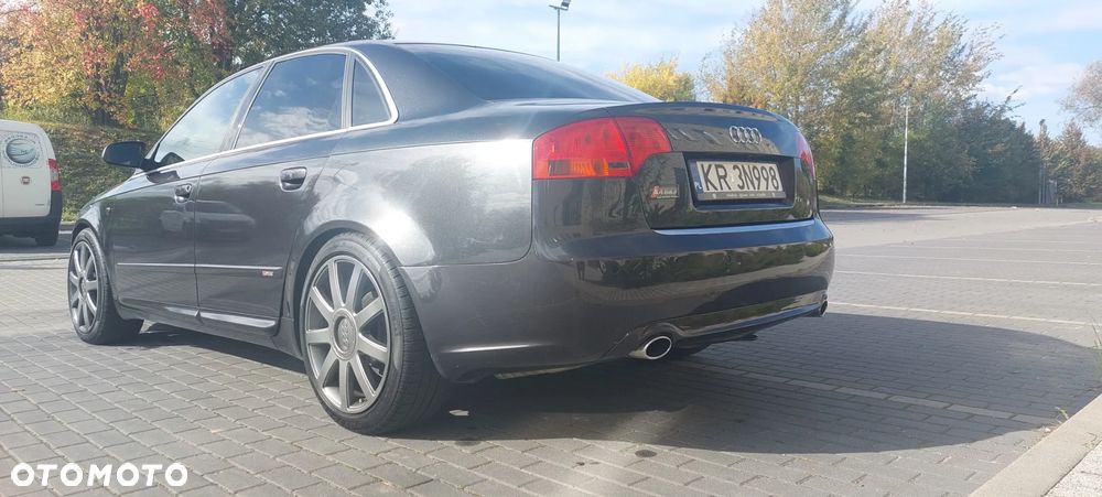 Audi A4 Limousine 2.0 TDI DPF - 4