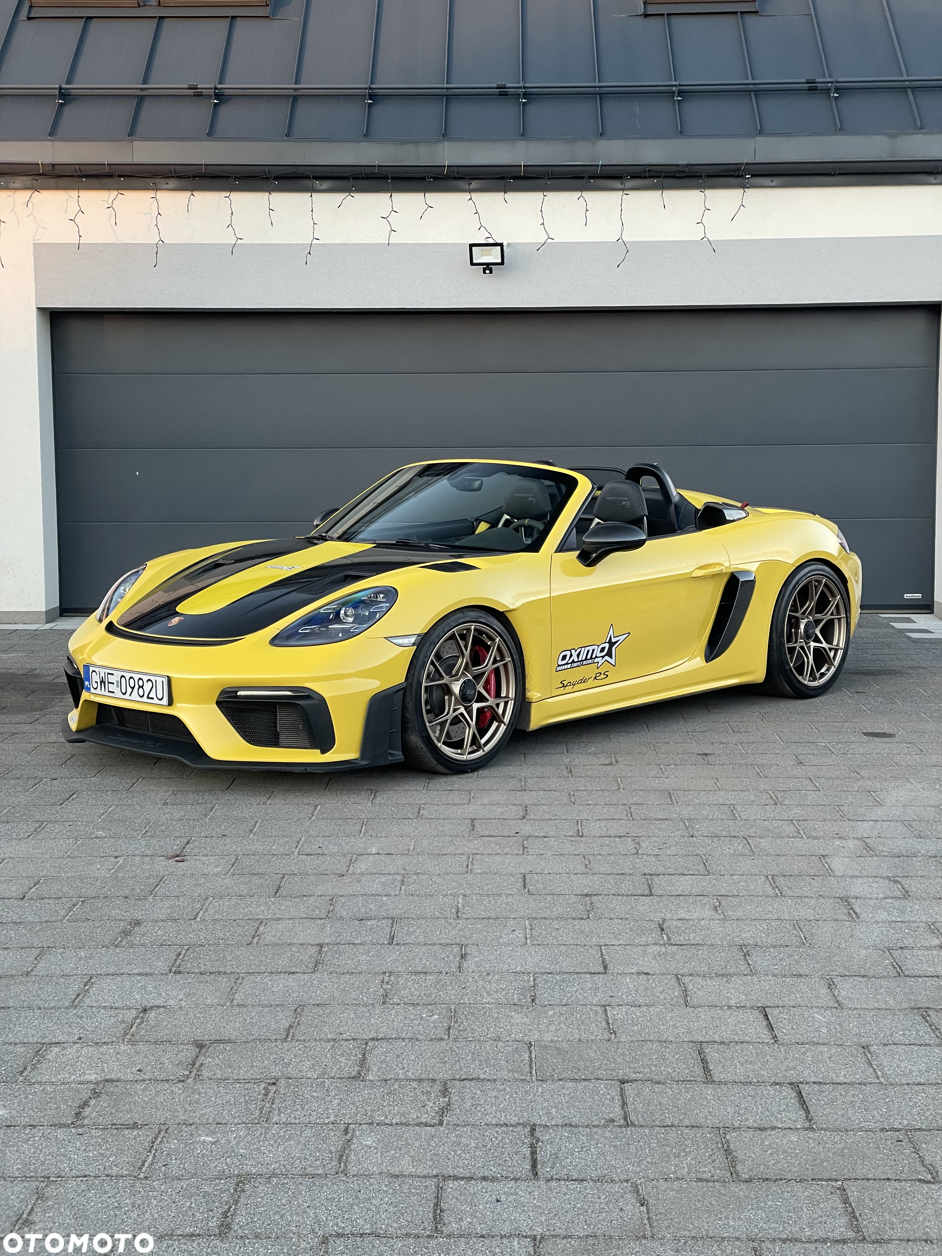 Porsche 718 Spyder - 10