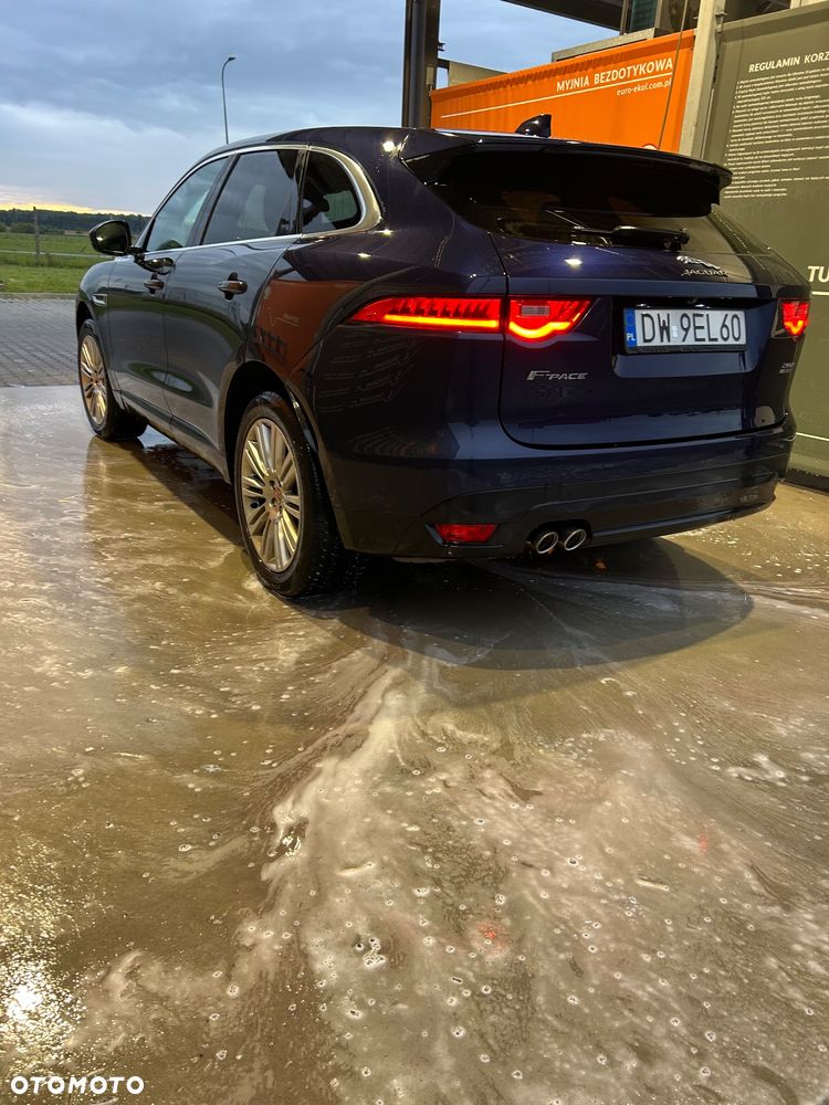 Jaguar F-Pace 2.0 i4D AWD Prestige - 4