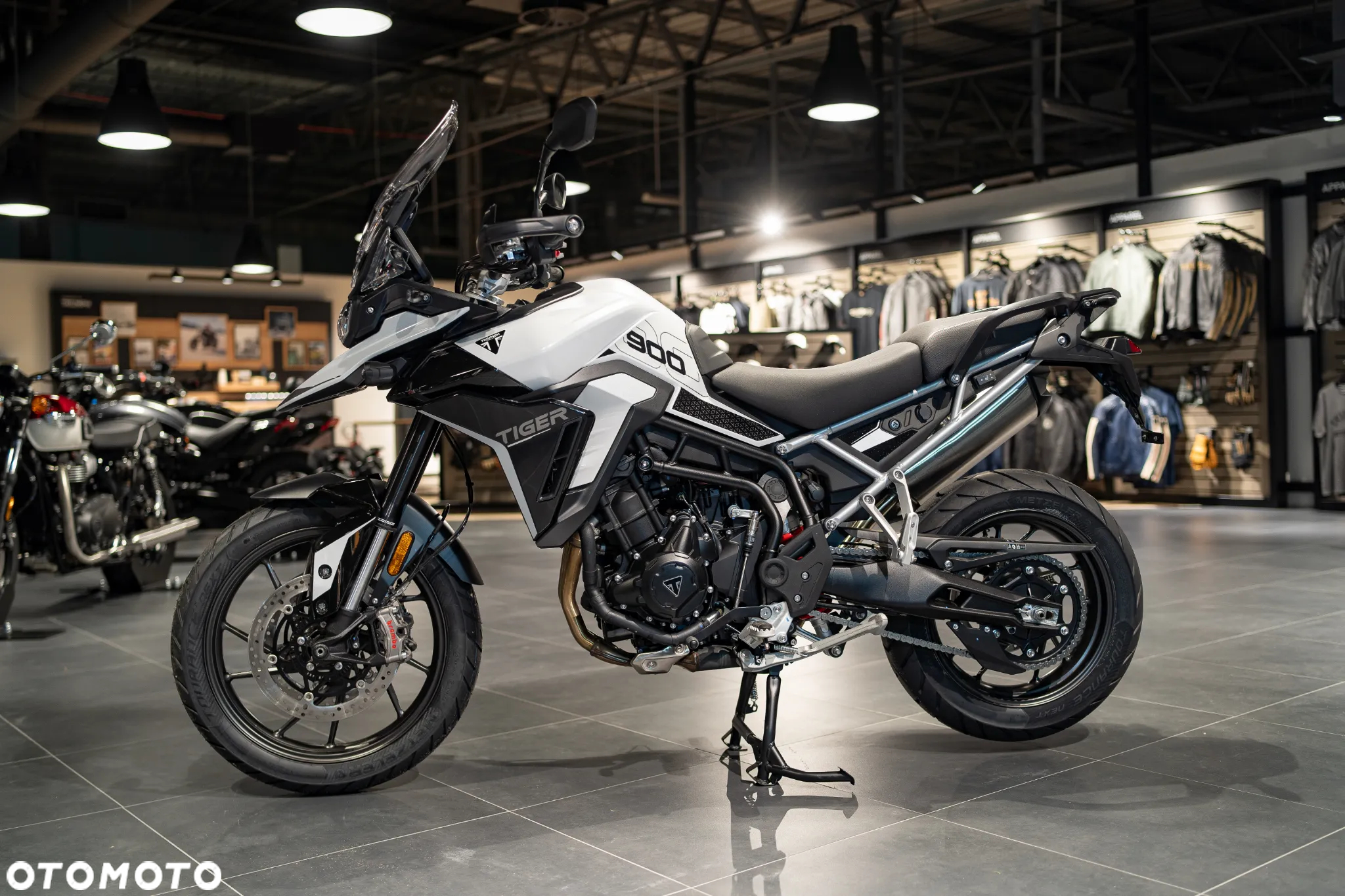 Triumph Tiger - 14