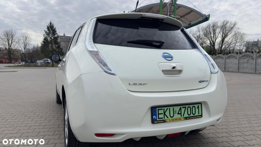 Nissan Leaf - 8