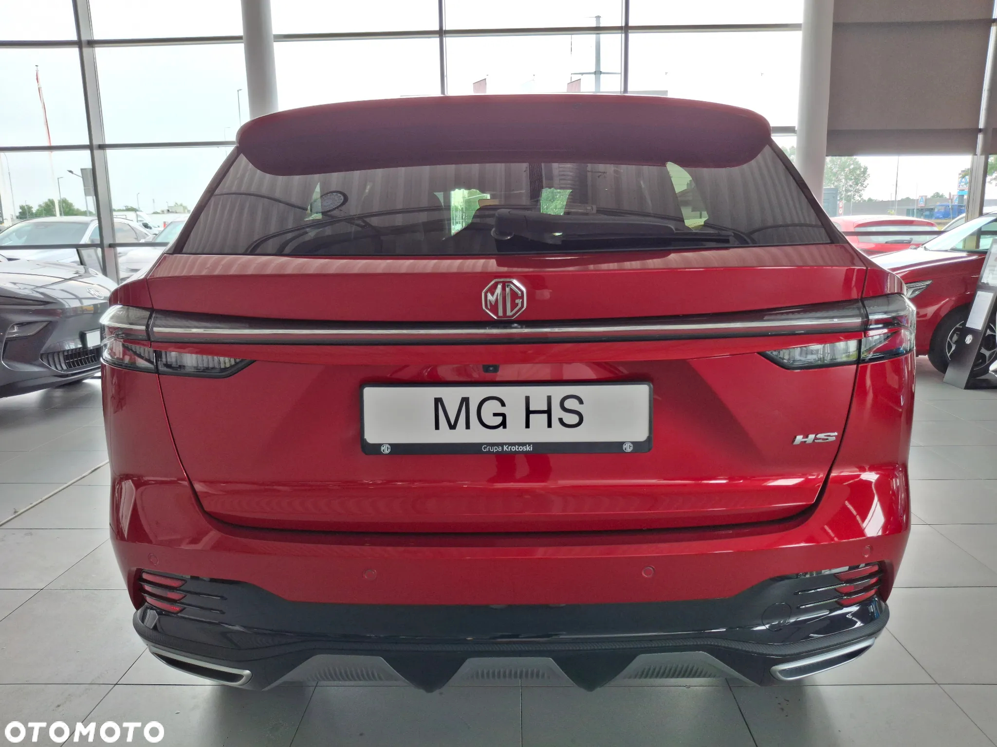 MG HS - 6