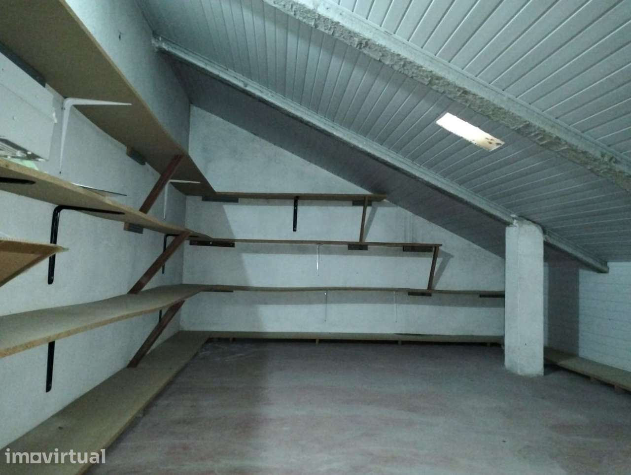 Arrecadação para arrendamento no Porto Alto/ Samora Correia - Grande imagem: 4/7