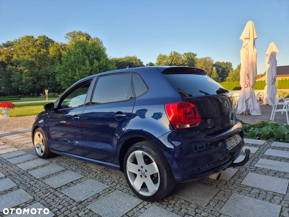 Volkswagen Polo 1.4 16V Comfortline - 16