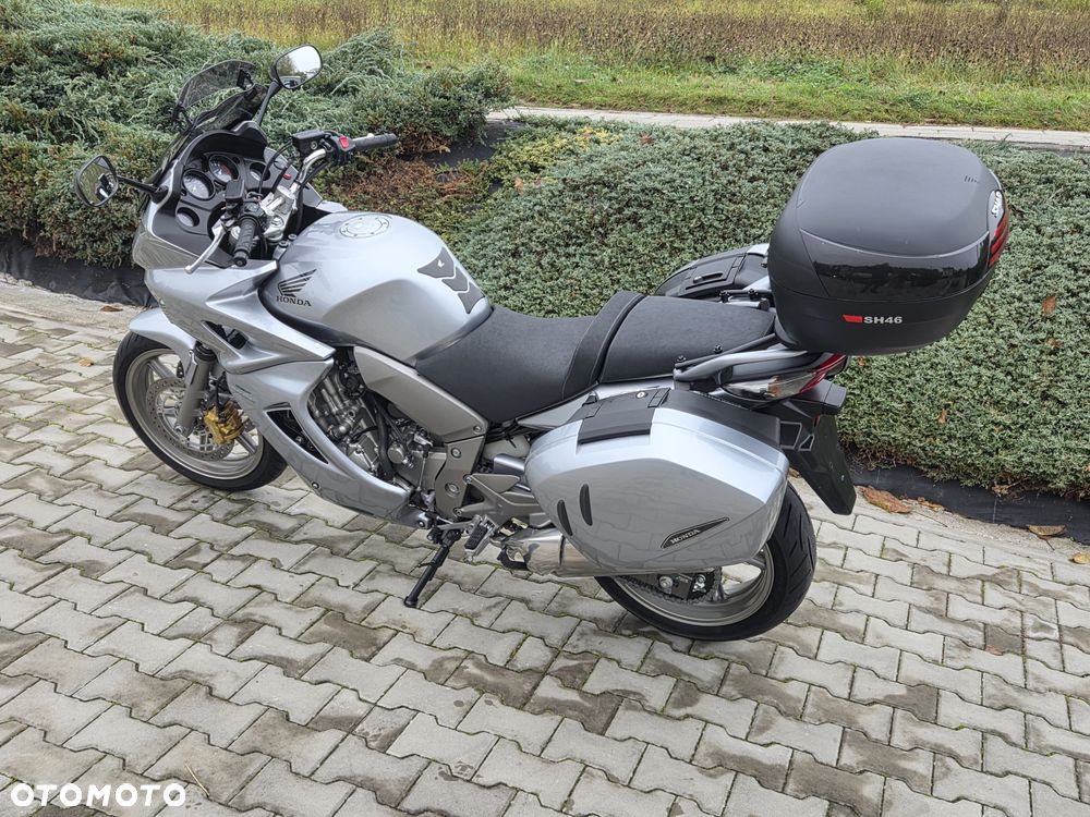 Honda CBF - 36