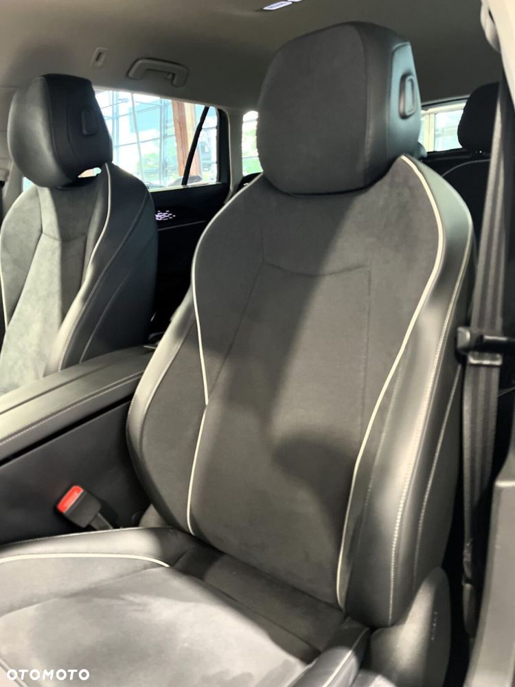 Volkswagen Passat 2.0 TDI SCR Style DSG - 13