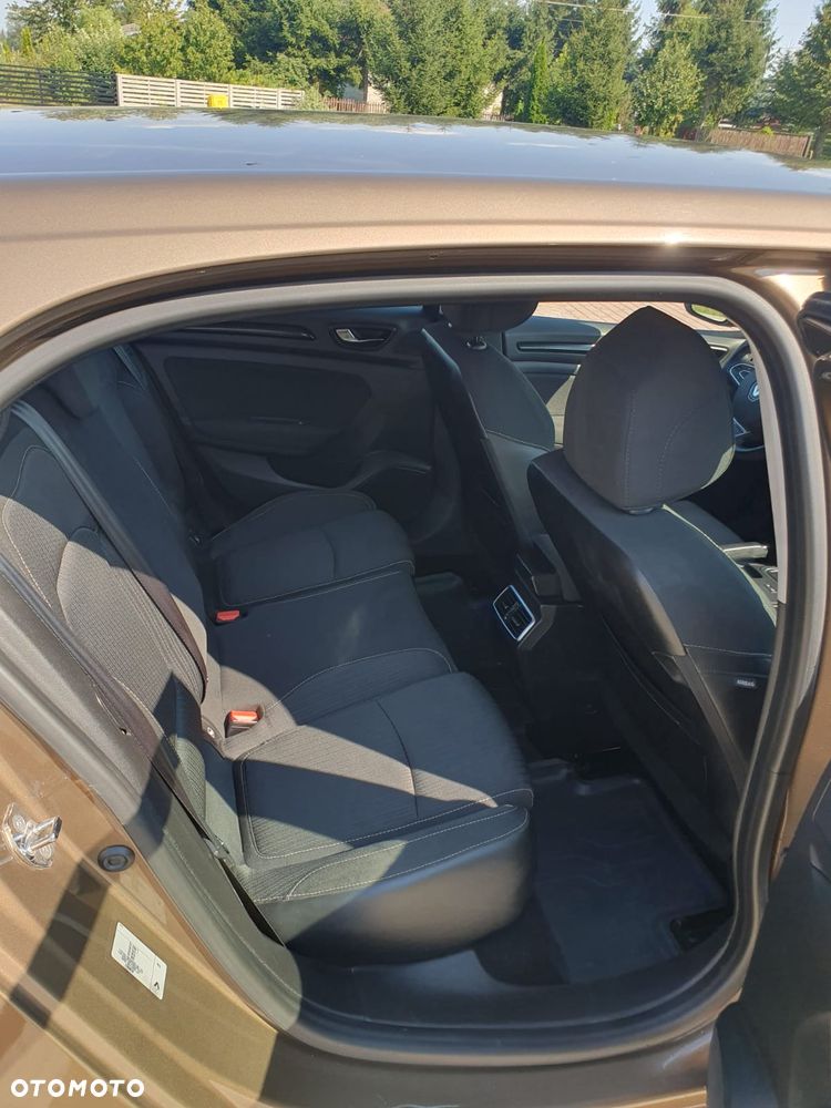Renault Megane 1.2 Energy TCe Life - 10