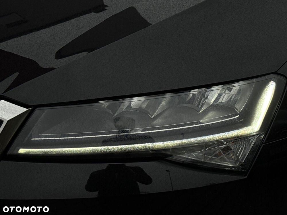 Skoda Superb 1.5 TSI Ambition DSG - 38